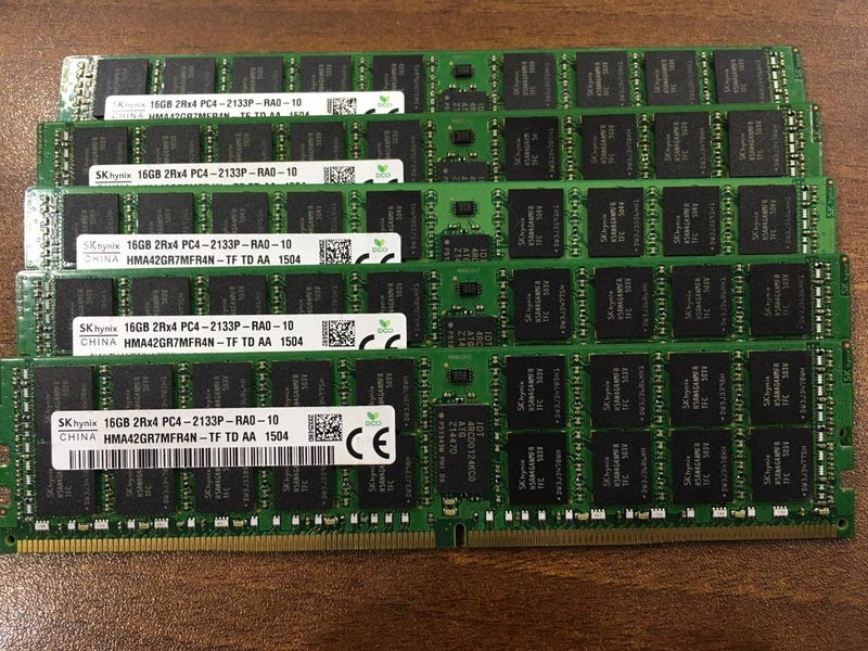 SK Hynix 16GB PC4-2133P HMA42GR7MFR4N-TF Memory - Image 2