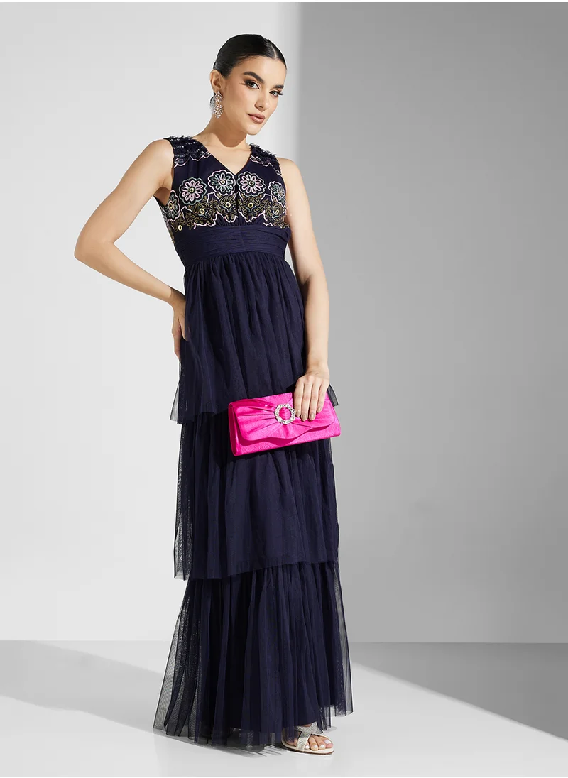 فروك اند فرل V-Neck Ruffle Detailed Dress