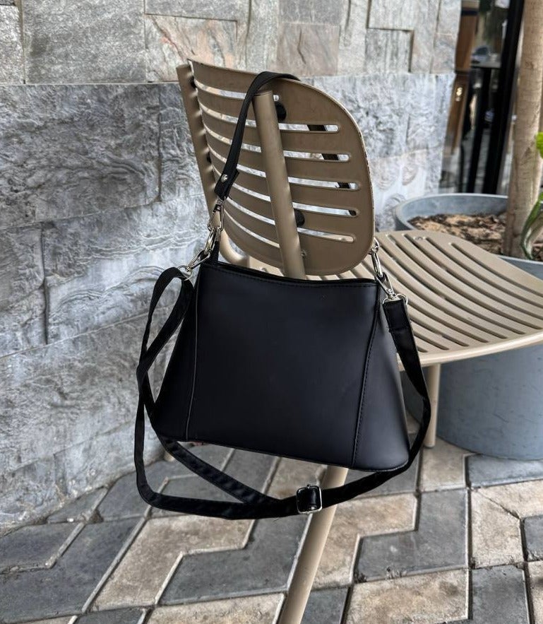 Chic Faux Leather Women's Handbag and Crossbody Bag - Black - Image 1