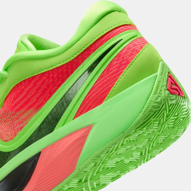 Nike Men's Giannis Freak 6 Basketball Shoes