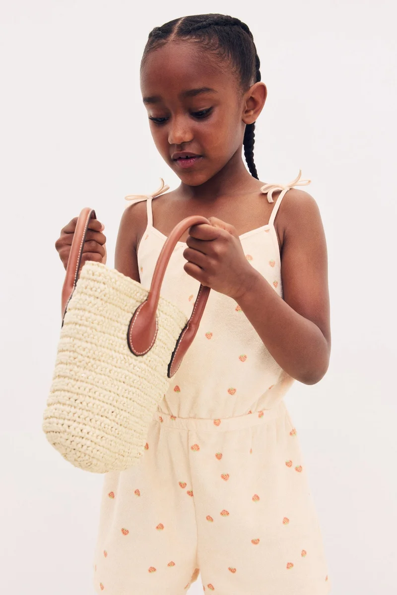 اتش اند ام جمبسوت من التيري مزين بنقشة