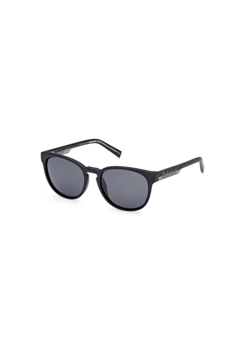 Timberland - نظارات شمسية دائرية للأولاد TB0001402D51 حجم العدسة: 51 ملليمتر - أسود مات - Image 1