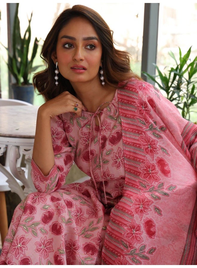 AKS Couture Floral Printed Keyhole Neck Three-Quarter Sleeves Kurta Set - Image 2