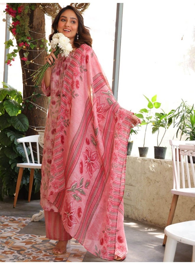 AKS Couture Floral Printed Keyhole Neck Three-Quarter Sleeves Kurta Set - Image 1