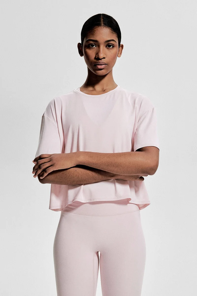 H&M Boxy-style sports top in DryMove™