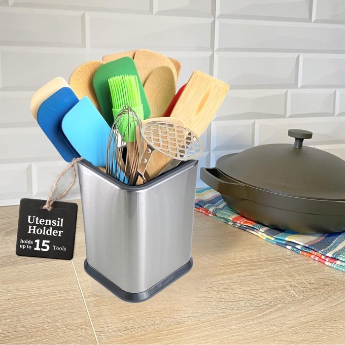 KITCHEN UTENSIL HOLDER STAINLESS STEEL KITCHEN TOOL ORGANIZER FOR COUNTERTOP STORE 15 SPOONS SPATULAS WHISKS SILVERWARE CADDY WITH DETACHABLE BOTTOM WITH HOLES TO HELP DRY NO RUST