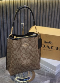 Coach bag - pzsku/ZCD977599E08ECEC92C1CZ/45/_/1738863284/6fe1588a-1b59-4cca-a8c5-59394cb059a8