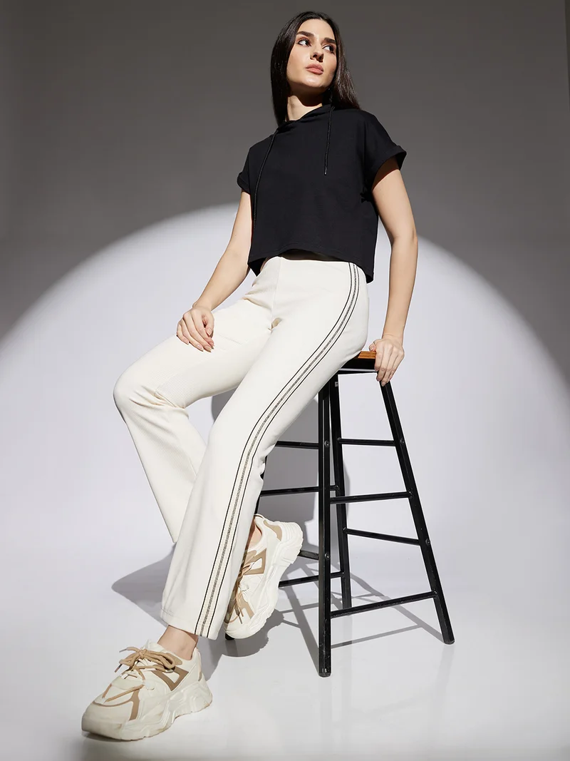 جلو باص Women Off White Side Striped Mid Rise Stretchable Ribbed Activewear Trousers