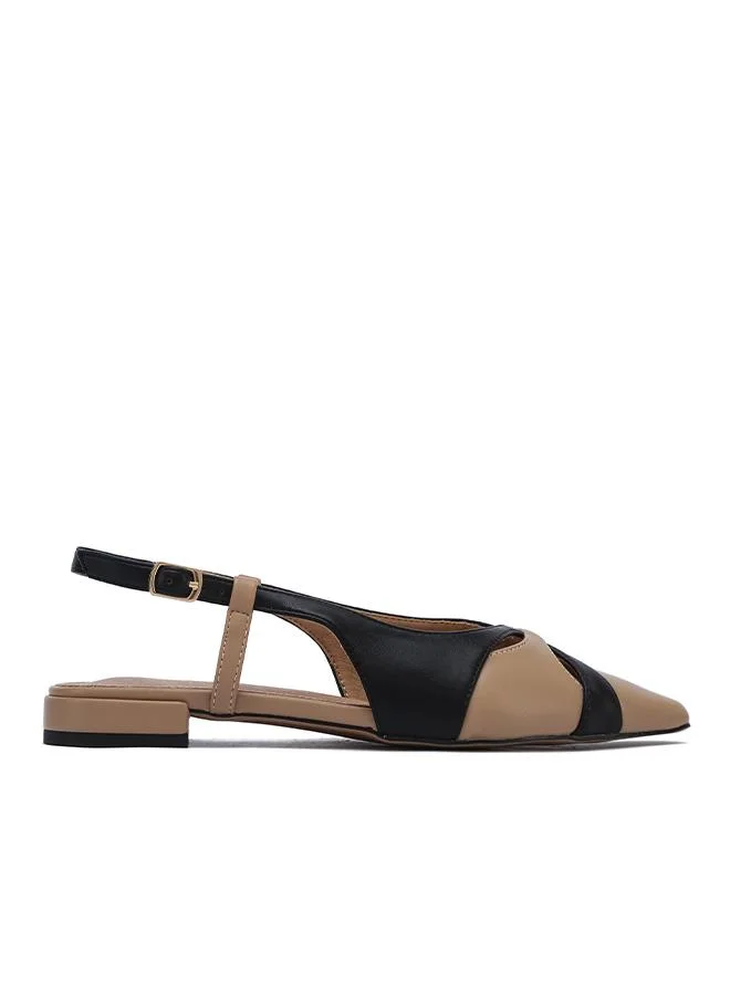 Stylish Two-Tone Cut-Out Flat CD 010