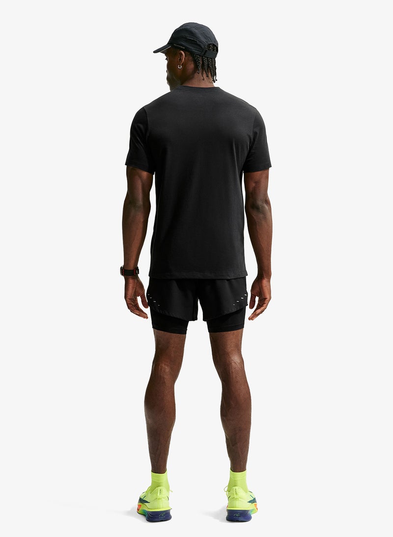 Nike Dri-Fit Running Dna T-Shirt - Image 2
