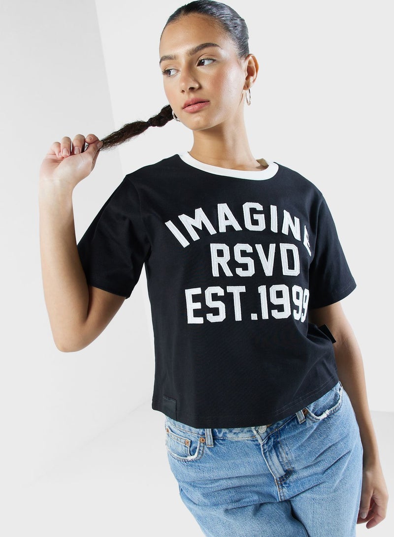 izzue Logo T-Shirt - Image 1