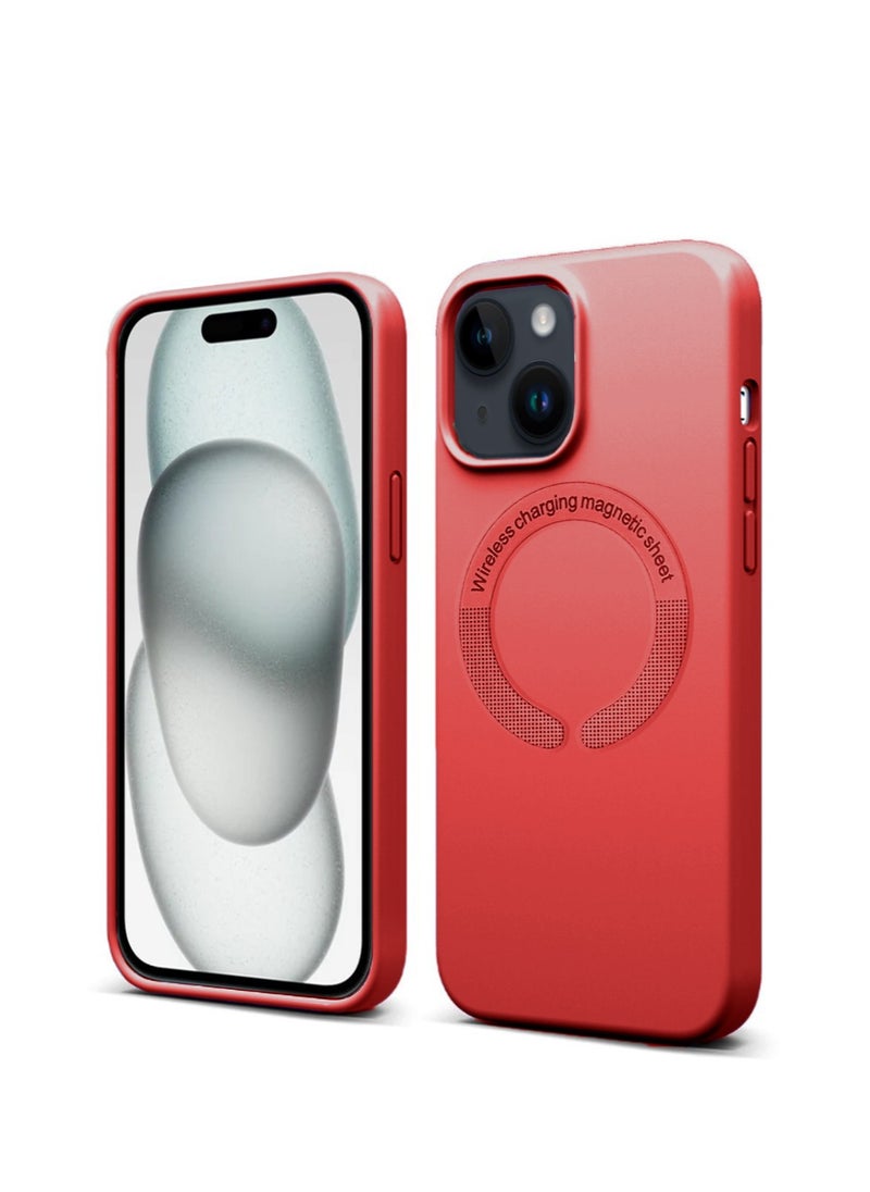 Techie - غطاء خلفي من Techie Soft Smooth Silicone MagSafe ببطانة من الألياف الدقيقة من الجانب الداخلي لهاتف Apple iPhone 15 Plus - أحمر - Image 1