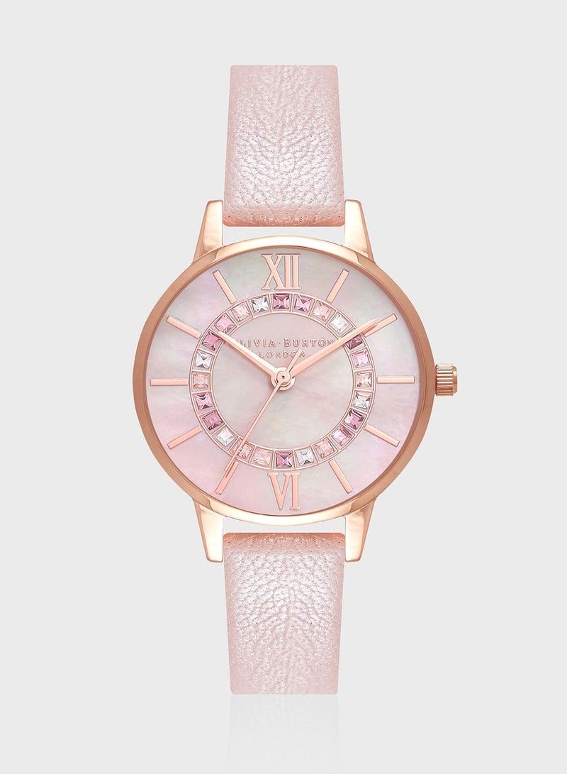 Wonderland Analog Watch