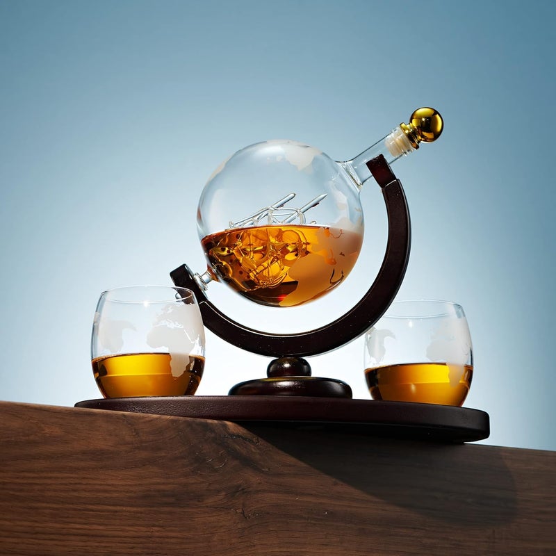 Godinger Whiskey Decanter Globe Set with 2 Etched Whiskey Glasses - for Liquor Scotch Bourbon Vodka, Gifts For Men - 850ml - Image 2