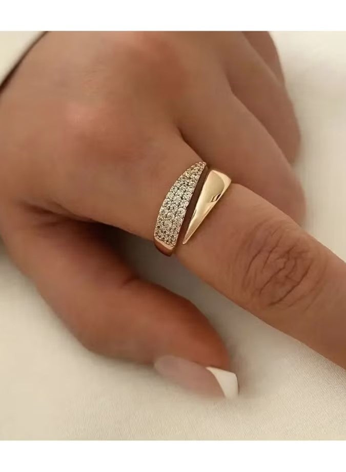 A Copper Inlaid Synthetic Zirconia Open Ring With A Sharp Wing Design Is Suitable For Daily Wear By Women. - Image 4
