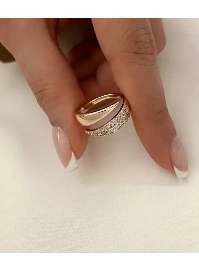 A Copper Inlaid Synthetic Zirconia Open Ring With A Sharp Wing Design Is Suitable For Daily Wear By Women. - Image 2