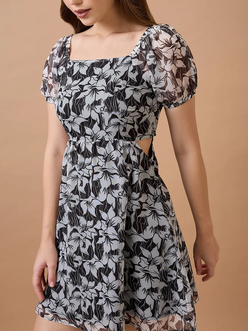 globus Globus Women Floral Printed Square Neck Puff Sleeves Waist Cut-Out Mini Fit & Flare Dress