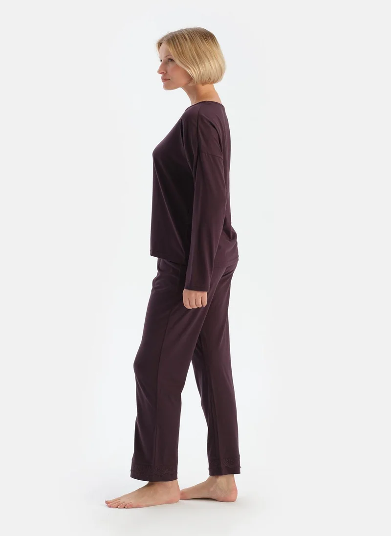 dagi T-shirt & Trousers Pajama Set Crew Neck Supreme Mid Rise Sleepwear