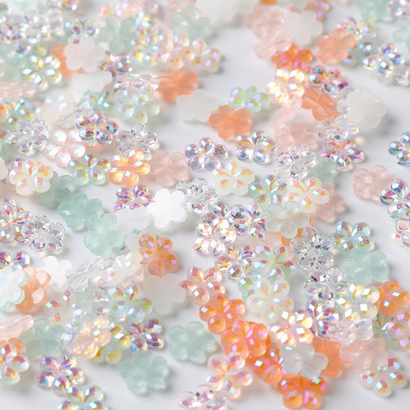 Mini White Five-Petal Flower Nail Art Rhinestones 100 Aurora Color Five-petal Flowers 6mm