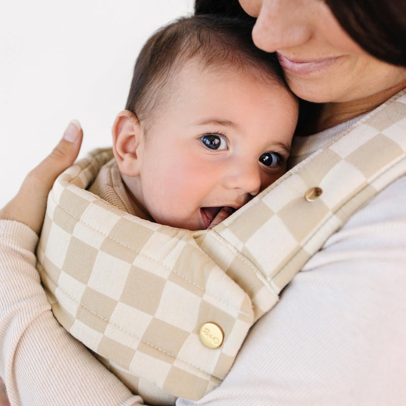 AVA + OLIVER Ava & Oliver Essential Baby Carrier â€“ Ergonomic, Hip-Healthy Soft Structured Carrier for Infants & Toddlers (7â€“35lbs) - Front and Back Carry, Breathable Fabric, Stylish & Lightweight (Almond Check) - Image 3