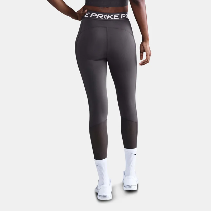 نايكي ليقنز التمرين برو للنساء