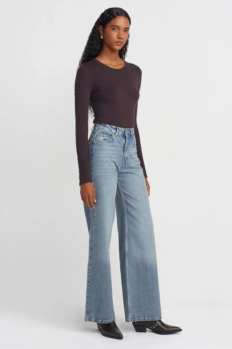 Dilvin Dark Mocha Brown DILVIN Ribbed Crew Neck Slim Fit Sweater for Women | Best Price UAE