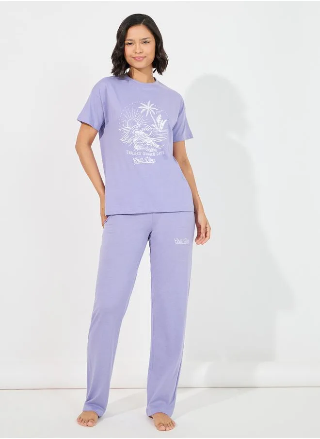 Styli Paradise Graphic Dropped Shoulder T-Shirt & Pyjama Set