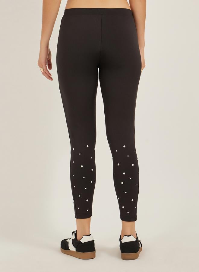Styli Studded Hem Skinny Fit Ankle Length Leggings  - Image 4