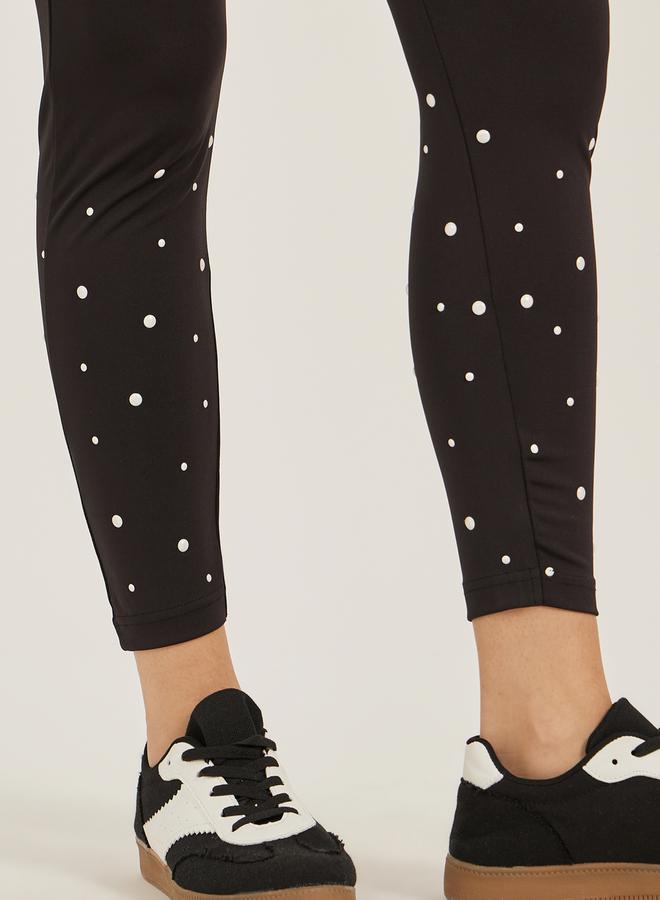 Styli Studded Hem Skinny Fit Ankle Length Leggings  - Image 3
