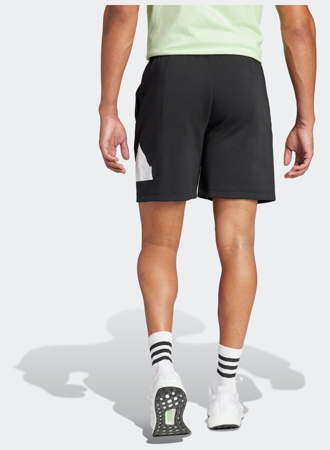 Adidas شورت رياضي يحمل شعار أيقونات المستقبل  - Image 2