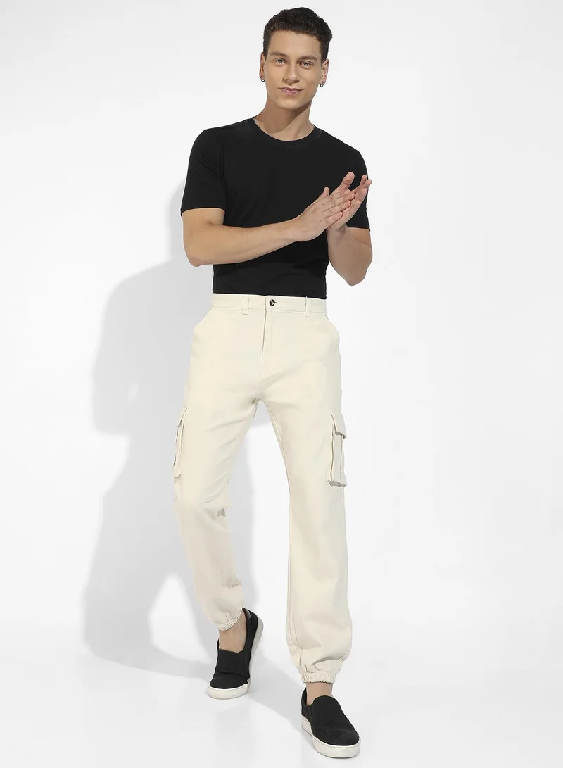 Campus Sutra Men's Pale Yellow Cuffed Hem Cargo Trousers