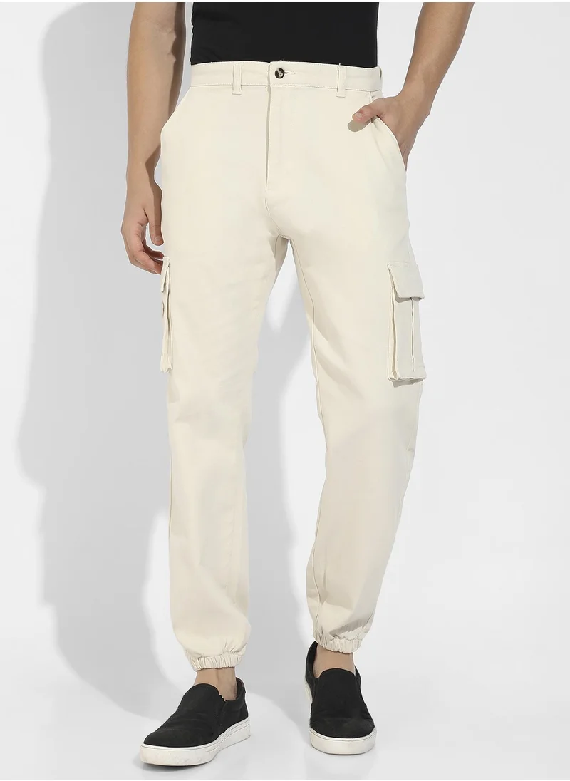 Campus Sutra Men's Pale Yellow Cuffed Hem Cargo Trousers