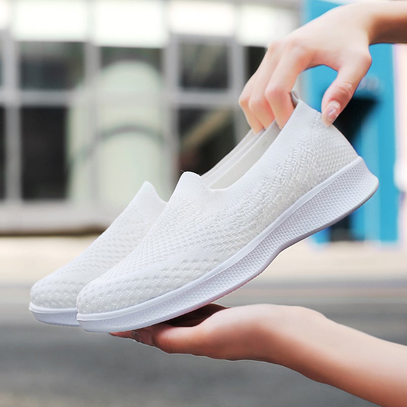 Nurse Shoes Summer Female Mother Soft Sole Breathable Mesh Sandals White Lightweight Large Size Slip-On Shoes - Image 3