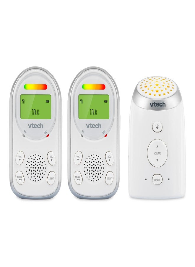 في تك جهاز مراقبة الأطفال الرقمي الصوتي من VTech، مزود بوحدتي تحكم للوالدين، وإضاءة ليلية تضيء السقف، ومدى يصل إلى 1000 قدم، وتنبيه صوتي بالاهتزاز، ونظام اتصال داخلي ثنائي الاتجاه، ومؤشر صوتي، ونقل آمن: TM8212-2 - Image 1