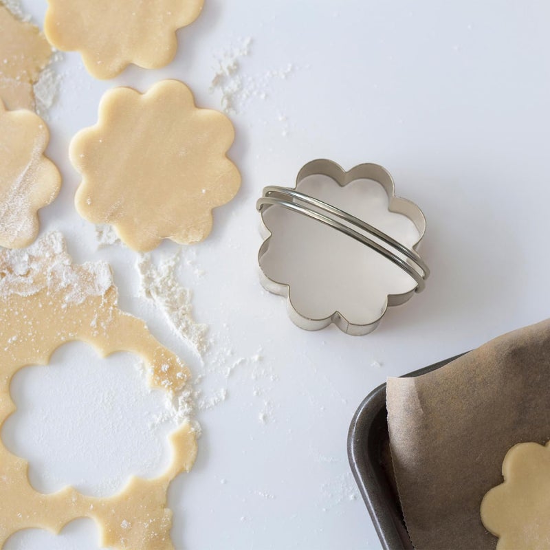 ALL-TOP Scalloped Biscuit Cutters with Handle, Stainless Steel Cookie Cutter, Professional Baking Essential Tool for Pastry, Scone, Donut-Flower Shaped - Image 2