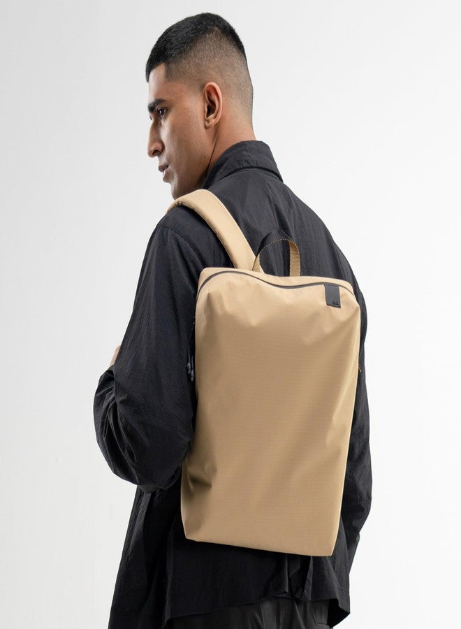 دايلي أوبجيكتز حقيبة ظهر DailyObjects المقاومة للماء (15 لتر) للرجال والنساء | تتسع لأجهزة الكمبيوتر المحمولة مقاس 13/14 بوصة/Macbook Pro/Air/iPad | خفيفة الوزن | حقيبة ظهر | للمكتب/الاستخدام اليومي/السفر | لأطفال المدارس | متعددة الجيوب (بيج) - Image 4