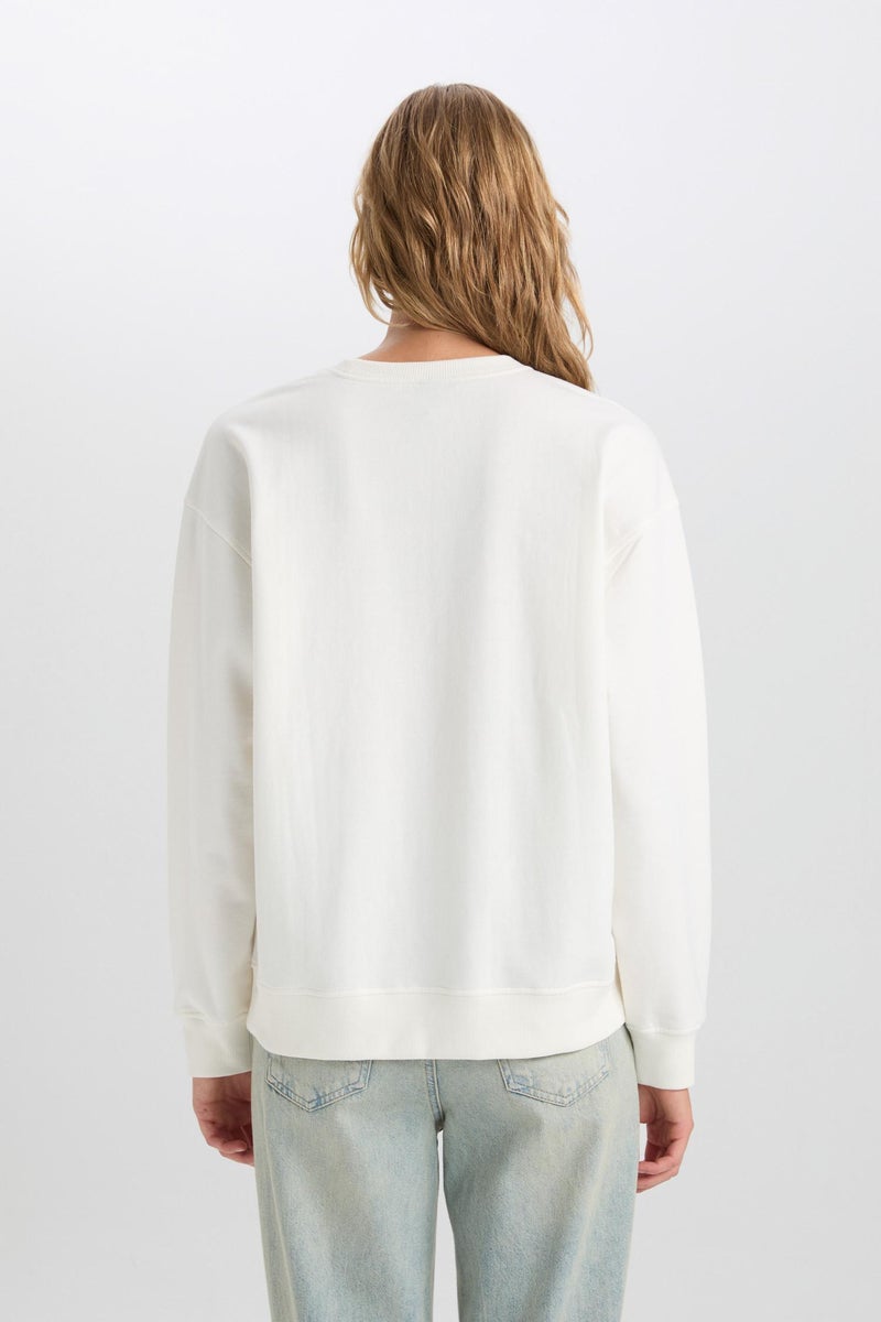DeFacto Woman Relax Fit Crew Neck Printed Thin Fabric Sweatshirt  - Image 2
