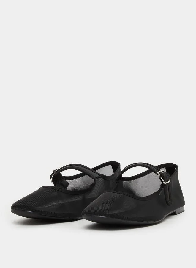 ستايلي Styli Plain Pointed Toe Buckle Strap Ballerina Shoes