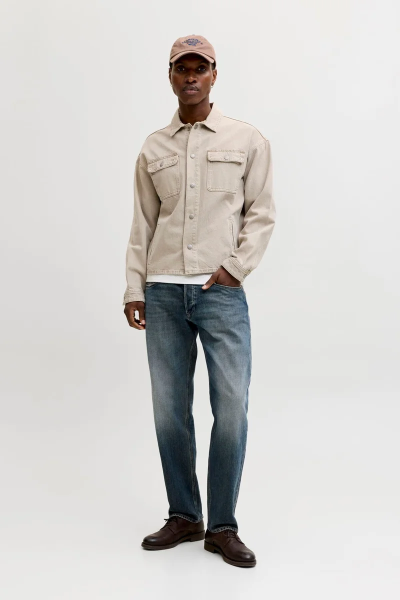Tapered Fit Jeans