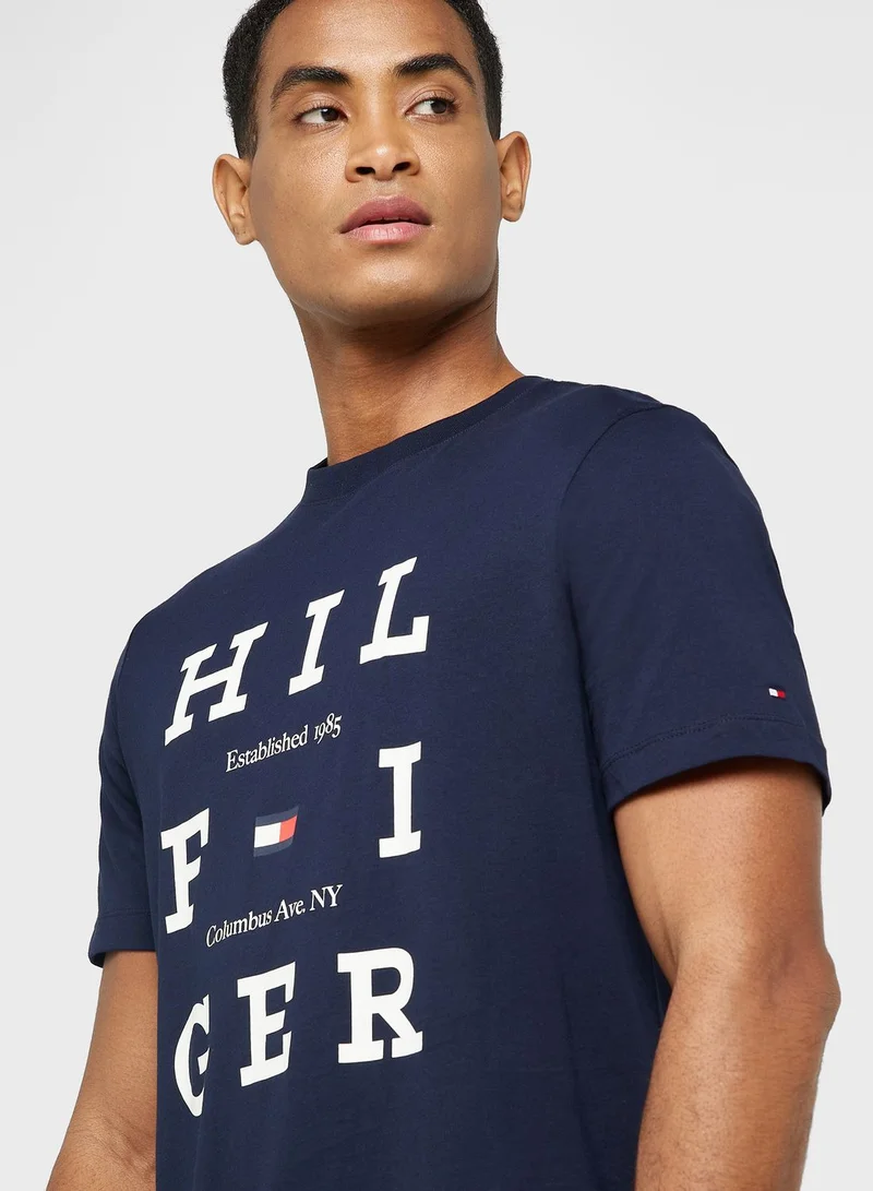 TOMMY HILFIGER Logo Crew Neck T-Shirt