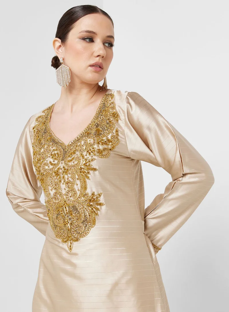 ARABIAN CLOSET Embellished V- Neck Jalabiya