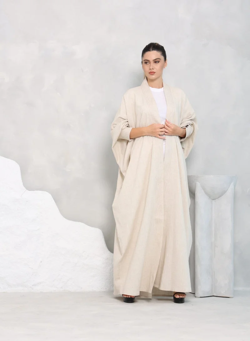 نيكياس عباية بشت من الكتان مع تطريز على الأكمام والجزء الأمامي