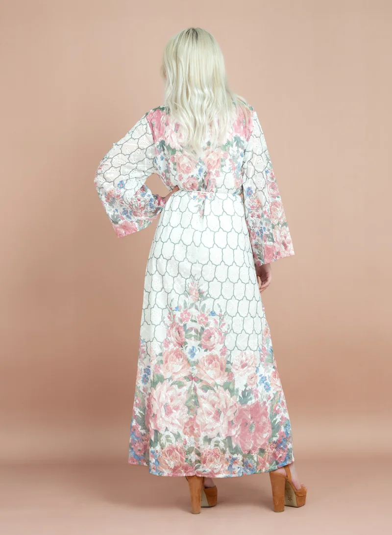 IKKXA Mandarin Collar Embroidered Jalabiya CJ1063 White