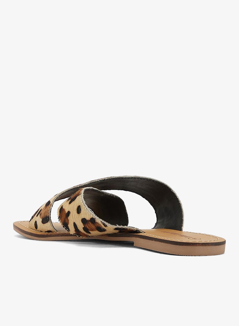 LEATHER COLLECTION Printed Cross Strap Flat Sandal - Image 2