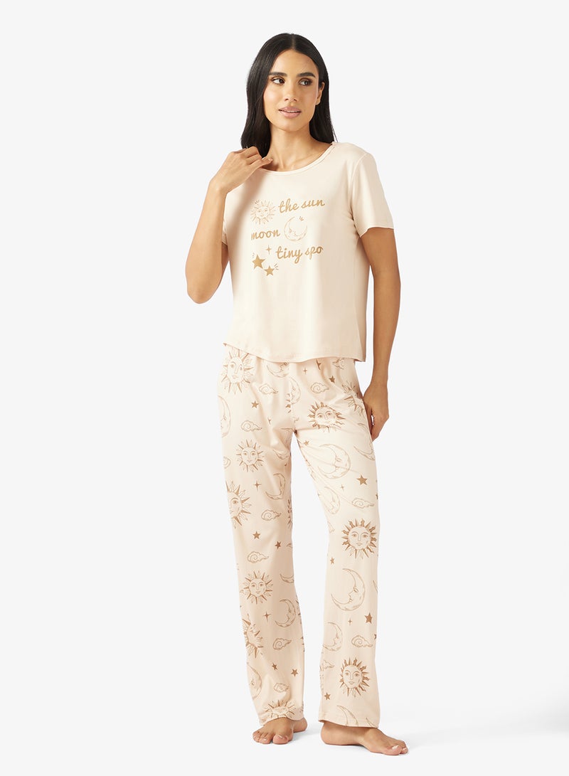 Ginger Graphic T-shirt & Pyjama Set - Image 1