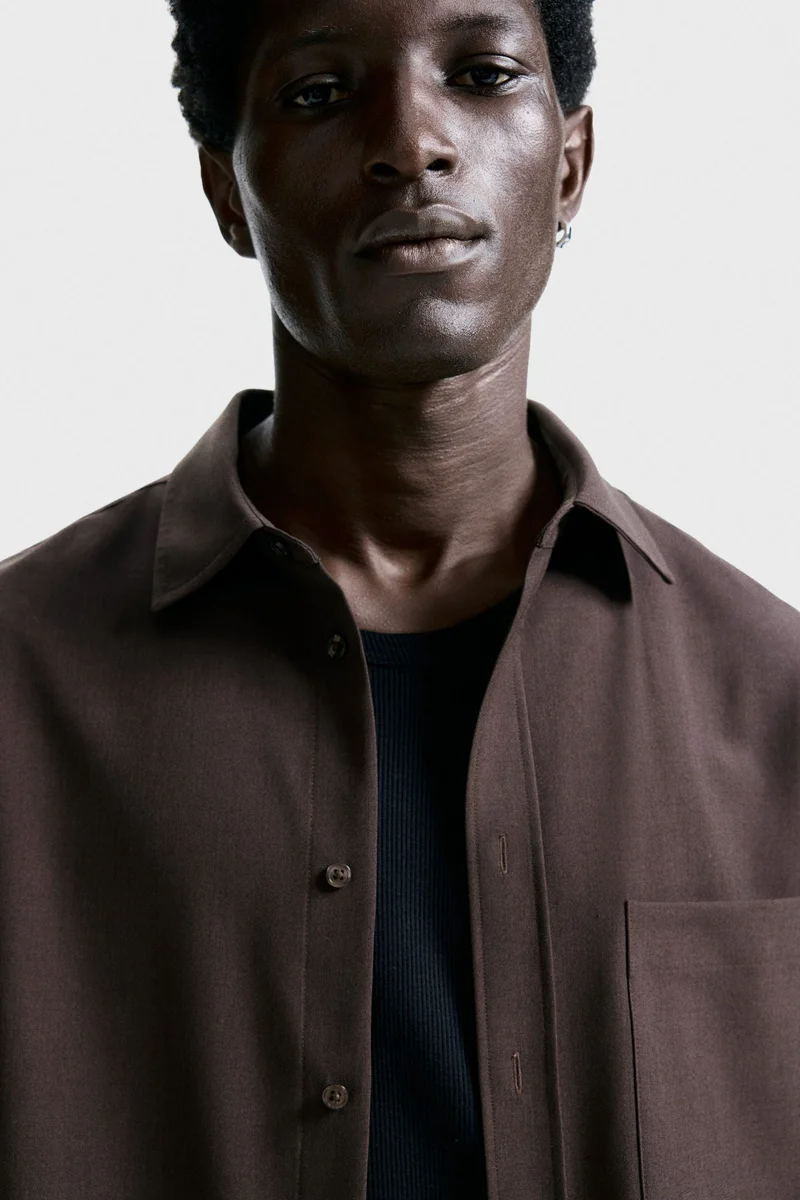 اتش اند ام قميص بقصّة عادية