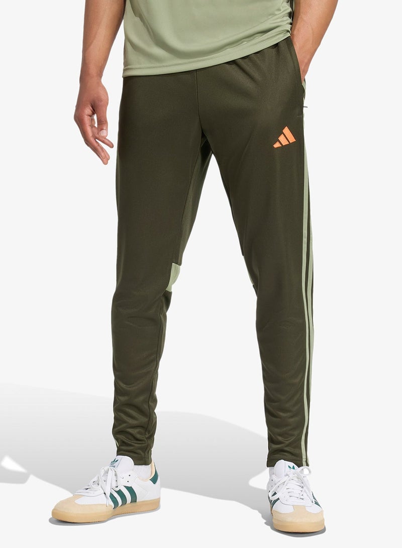 Adidas TIRO ES PNT         NGTCAR/TENGRN/IMPORA - Image 1