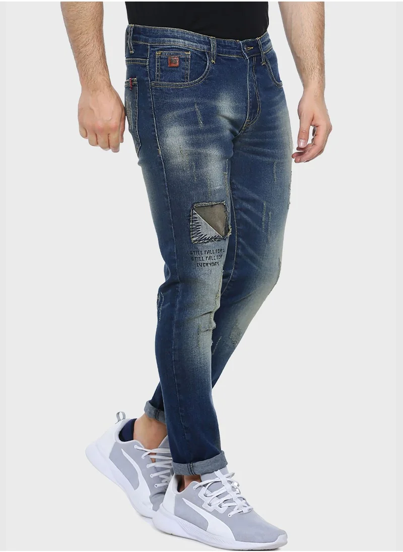 Campus Sutra Distressed Slim Fit Jeans