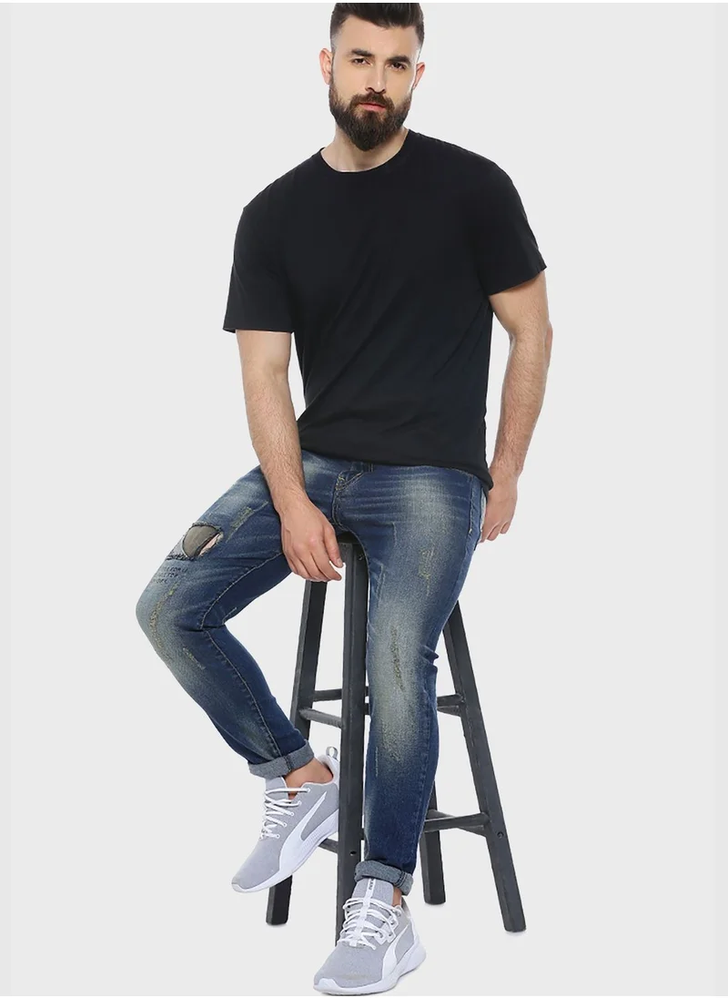 Campus Sutra Distressed Slim Fit Jeans