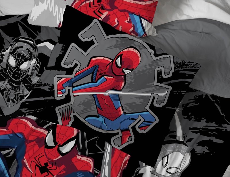 Jay Franco Kids Comforter Set Includes Sheets and Pillow Covers - Soft and Cozy Bed Set for Stylish Room Decor, Black - Spiderman, 5 Piece Twin Bedding - Image 5